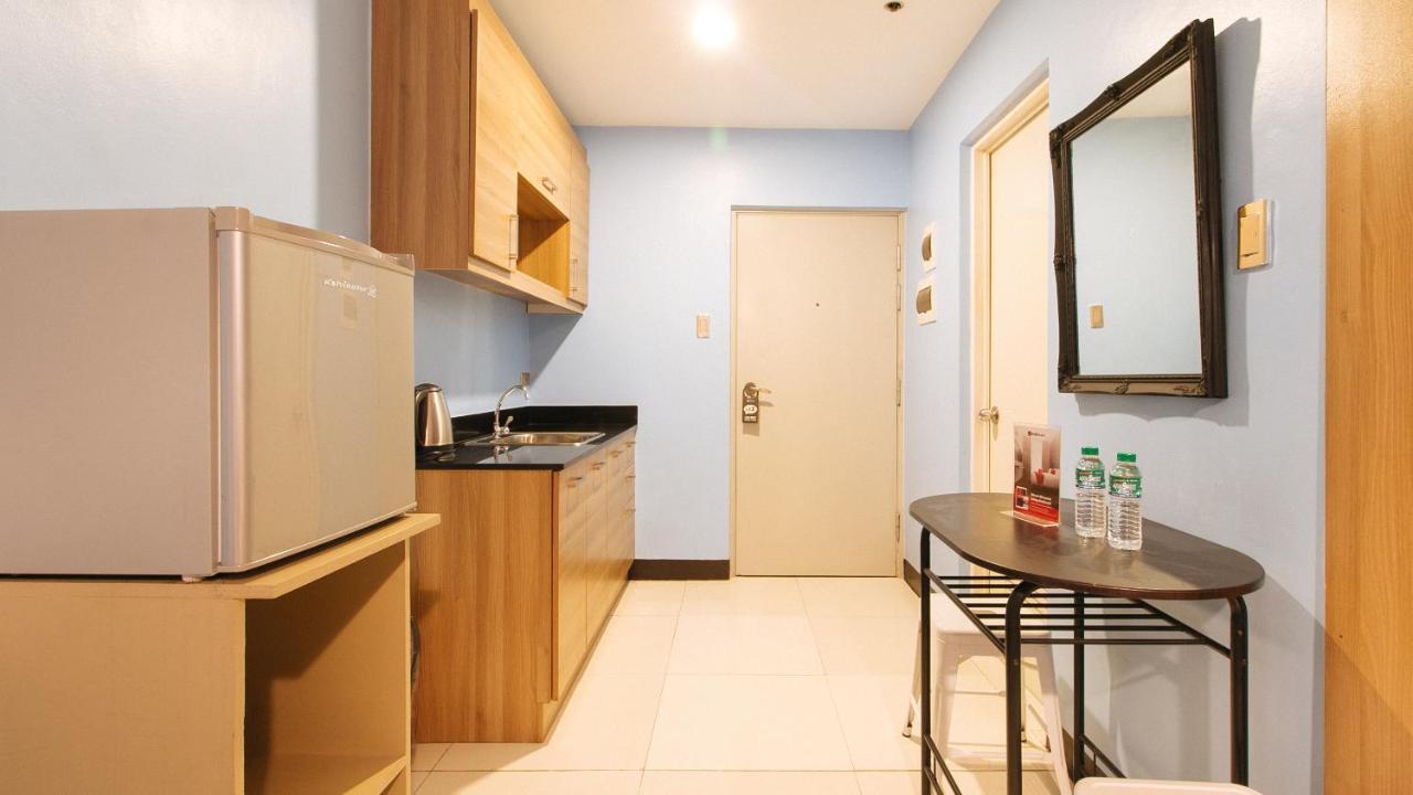Reddoorz Plus @ Kamuning Quezon City Exteriör bild