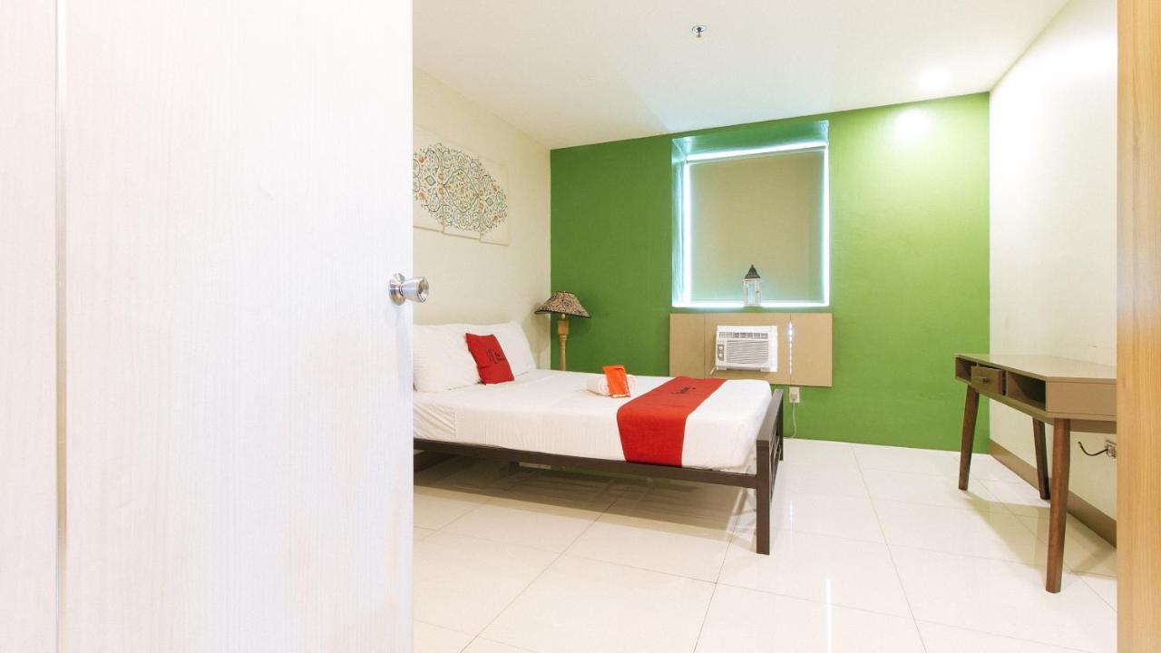 Reddoorz Plus @ Kamuning Quezon City Exteriör bild
