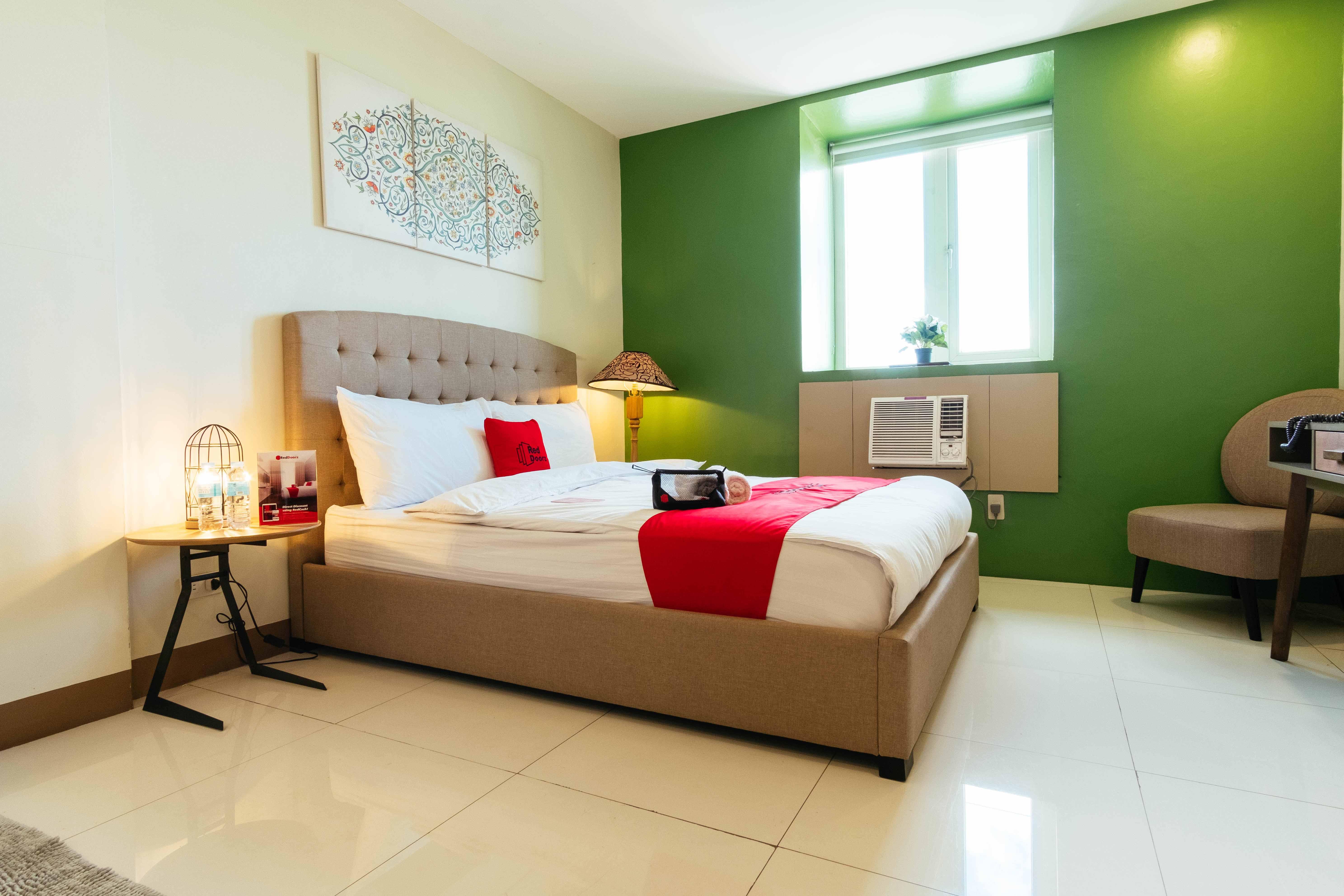 Reddoorz Plus @ Kamuning Quezon City Exteriör bild