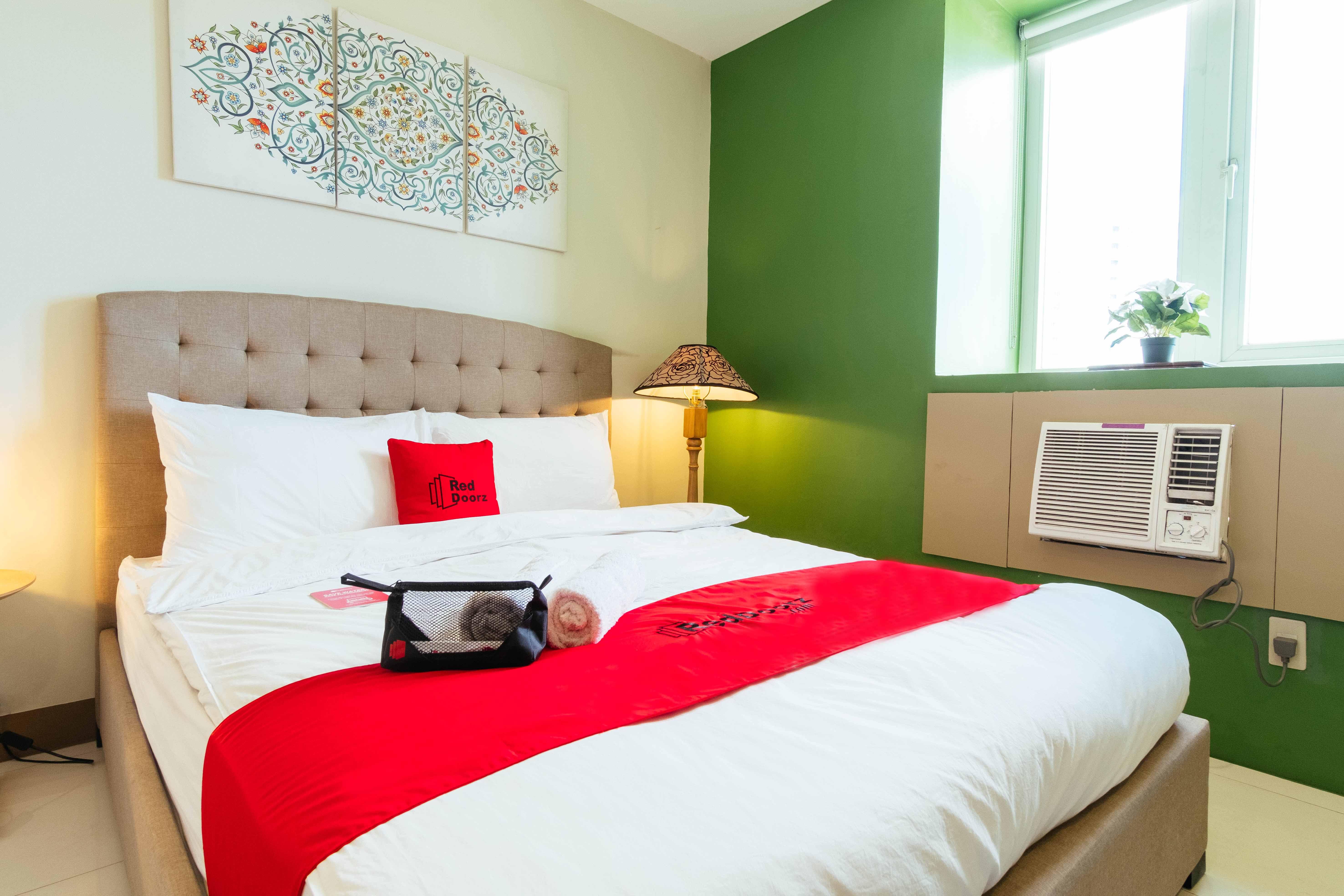 Reddoorz Plus @ Kamuning Quezon City Exteriör bild